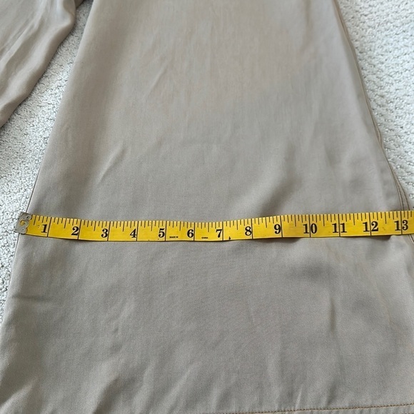 Filomena Fernandez 2 piece PantsSet. Pants size US 6-8, EU 42; Top: Size S. - Picture 16 of 16